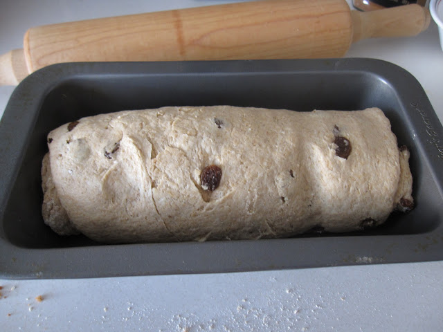 Cinnamon Raisin Bread