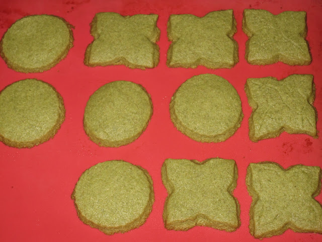 Green Tea (Matcha) Shortbread Cookies