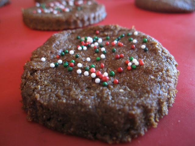 Spicy Festive Gingerbread Cookies