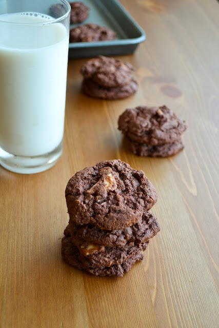 White Chocolate Red Velvet Cookies