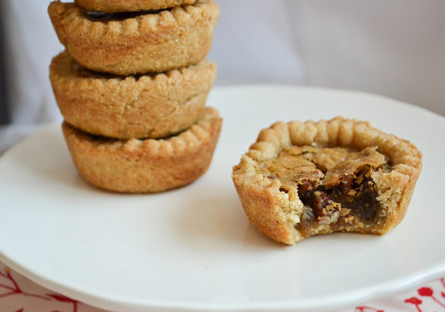 Classic Pecan and Raisin Buttertarts