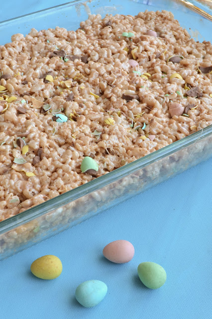 Mini Eggs Rice Krispies Treats