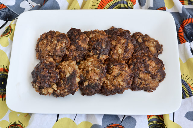 Chewy Chocolate Oatmeal Brownie Cookies