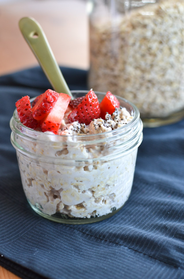 Easy Yogurt Overnight Oats