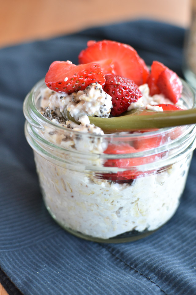 Easy Yogurt Overnight Oats