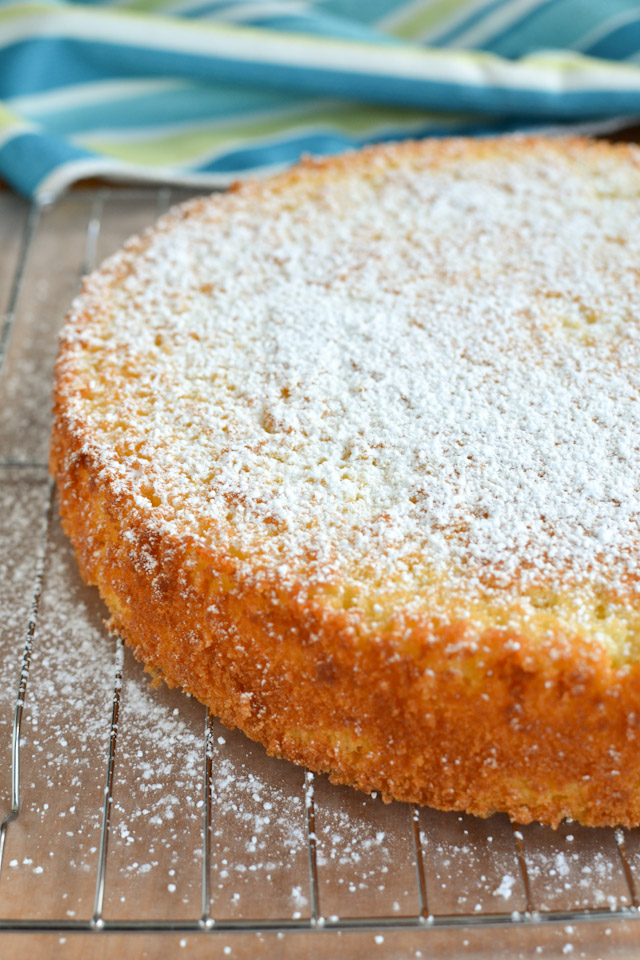 Simple Lemon Olive Oil Cake