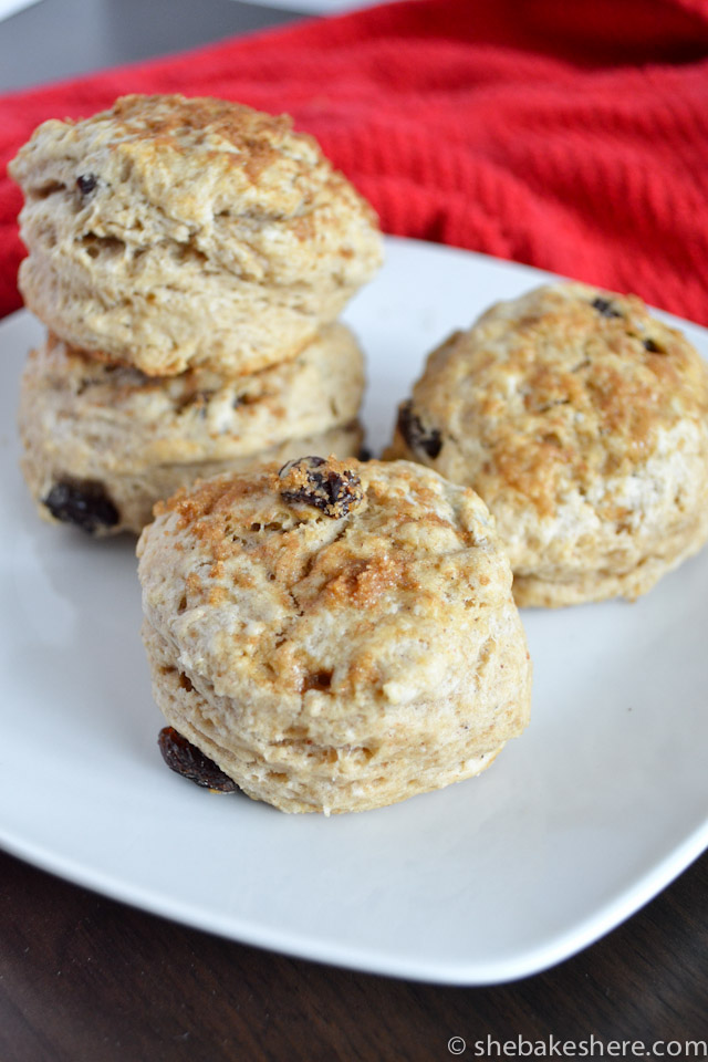 Cinnamon Raisin Scones