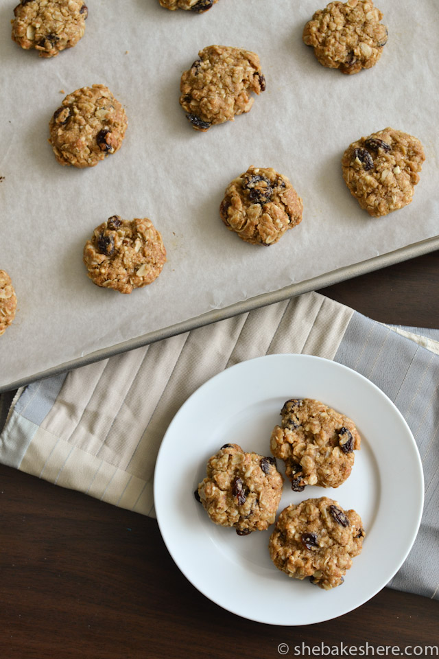 Almond Meal Oatmeal Raisin Cookies