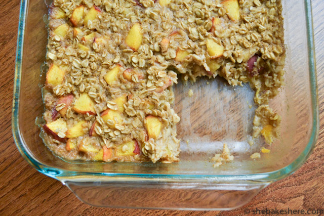 Ginger Peach Baked Oatmeal