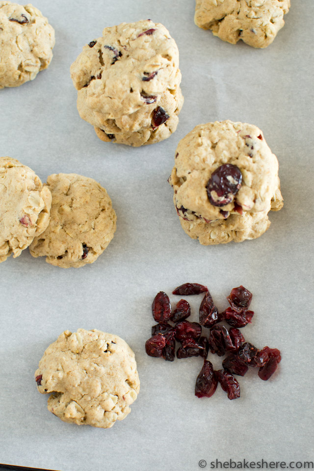 Oatmeal Craisin Cookies