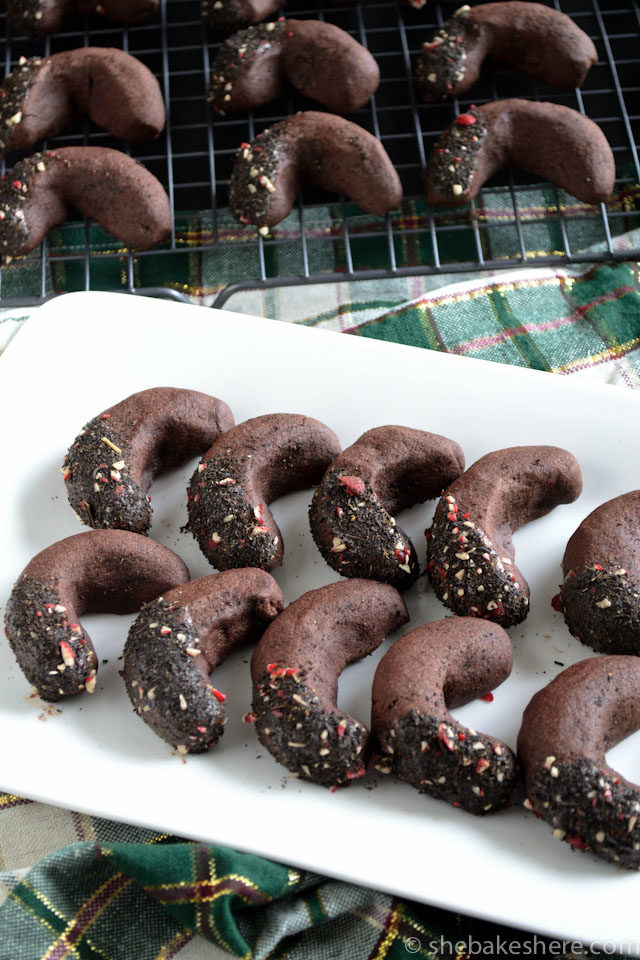 Cocoa Peppermint Crescent Cookies